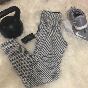 Strut This Yoga/Workout Pants